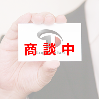 Aとaと虹のロゴ