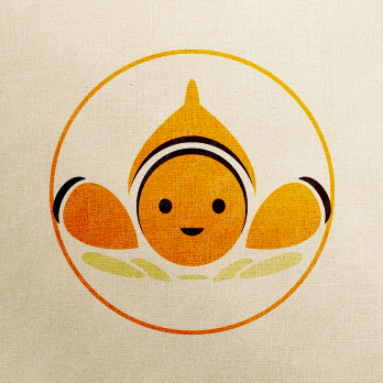 カクレクマノミと魚とかわいいのロゴ