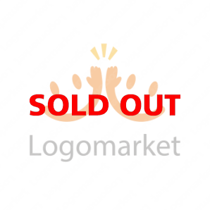 ロゴ作成デザインです シンプルワークスハイタッチスマイルズハイタッチをイメージしたロゴマークです