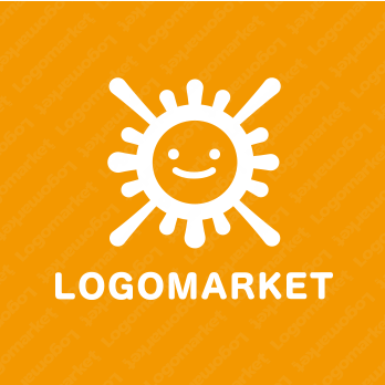 太陽と笑顔とキャラクターのロゴ