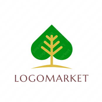 木と成長とスペードのロゴ