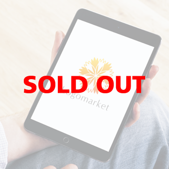 花とエンブレムとエレガントのロゴ