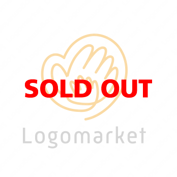 手と親子とハートのロゴ
