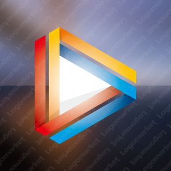 動画と三角とリッチラインのロゴ