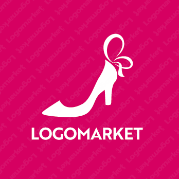 ハイヒールと靴と女性のロゴ