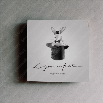 Aとaと虹のロゴ