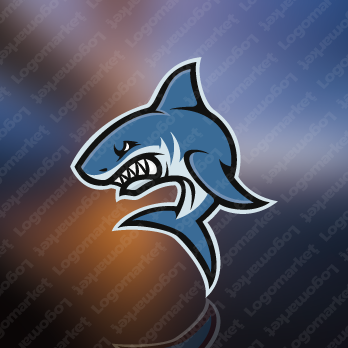 サメと海と牙のロゴ