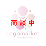 梅と癒しと和モダンのロゴ