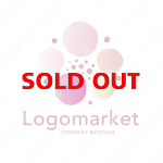 梅と癒しと和モダンのロゴ