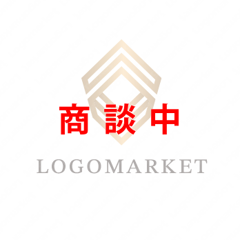 盾とエンブレムと守るのロゴ