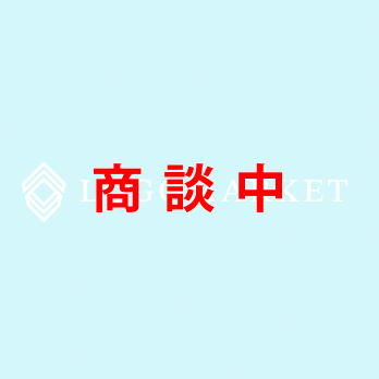 盾とエンブレムと守るのロゴ