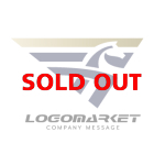 馬と旗と勝利のロゴ