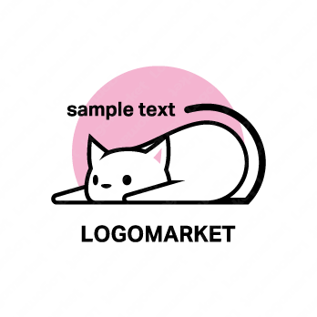 寝ると伸びると猫のロゴ