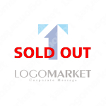 成功とナンバーワンとトップのロゴ