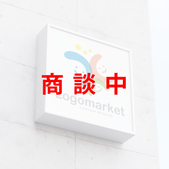 笑顔と親しみやすいとコミュニケーションのロゴ