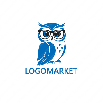 フクロウとめがねとキャラクターロゴのロゴ