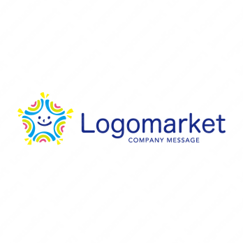 星とキャラクターとワクワクのロゴ