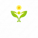 新芽と太陽と成長のロゴ