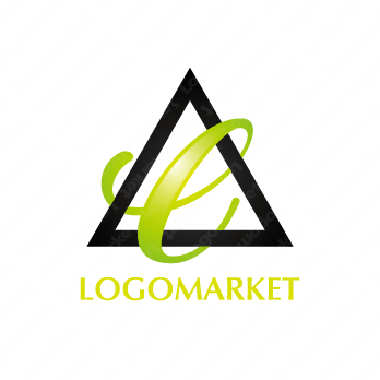 トライアングルと三角とeのロゴ