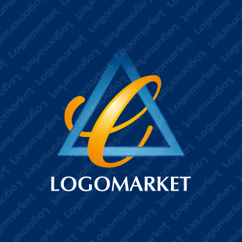 トライアングルと三角とeのロゴ