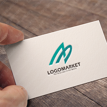 伴走と協力と山のロゴ