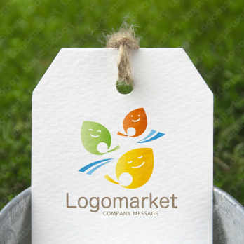 親しみやすいと優しいと軽やかのロゴ