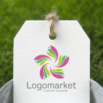 Aとaと虹のロゴ