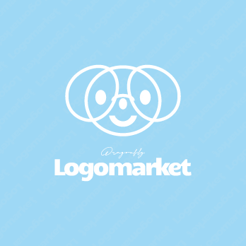 かわいいとキャラクターと笑顔のロゴ