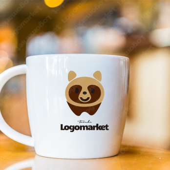 かわいいとキャラクターと歯のロゴ