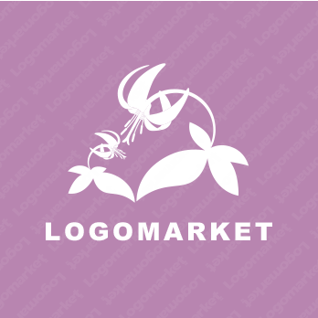 優しさと労りとお花のロゴ