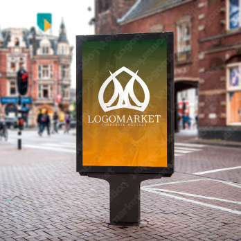 Mと統制と正義のロゴ