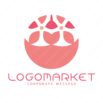 木の実と森と自然のロゴ