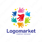 手とカラフルと自由のロゴ