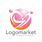 ファミリーとYとハートのロゴ