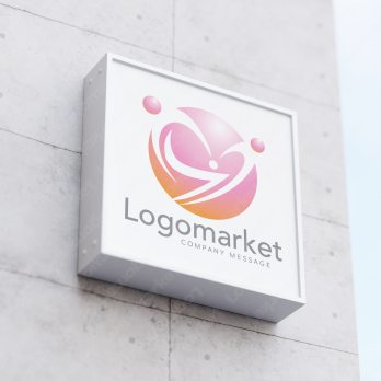 ファミリーとYとハートのロゴ