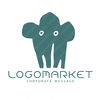 森と木とキャラクターのロゴ