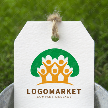 大樹と繋がりと繁栄のロゴ