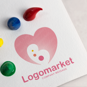 Aとaと虹のロゴ