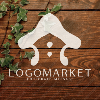 家とあたたかいと手書きのロゴ