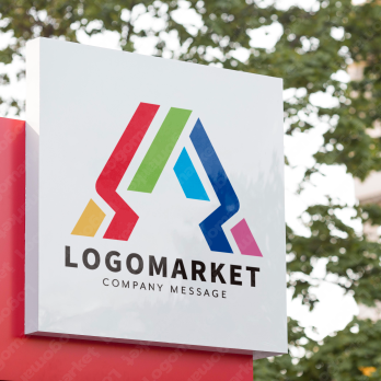 Aとレインボーとスターのロゴ