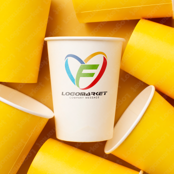 Fとハートとネットワークのロゴ