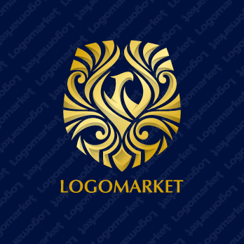 鷹と盾とエンブレムのロゴ