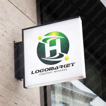 Aとaと虹のロゴ