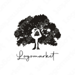 ヨガとティラピスと健康のロゴ