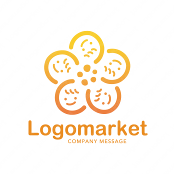 笑顔とコミュニケーションと花のロゴ