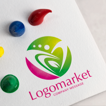 ハートと若葉と愛情のロゴ