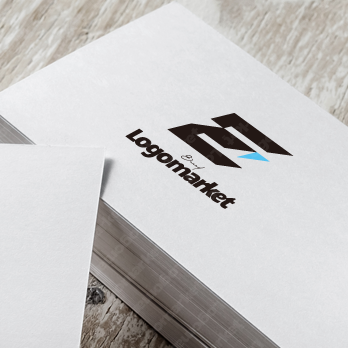 前進と力強いとEのロゴ