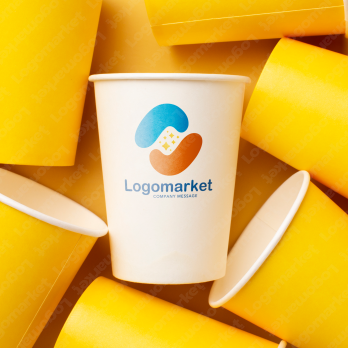 手と幸運と繋がりのロゴ