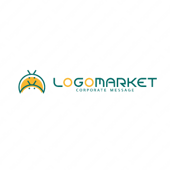 笑顔とキュートとキャラクターのロゴ