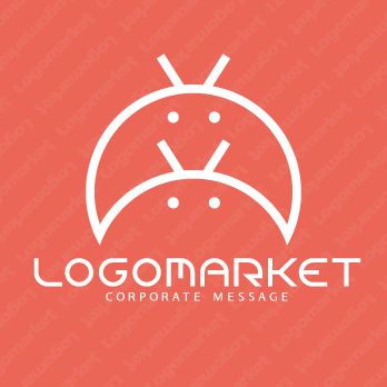 笑顔とキュートとキャラクターのロゴ